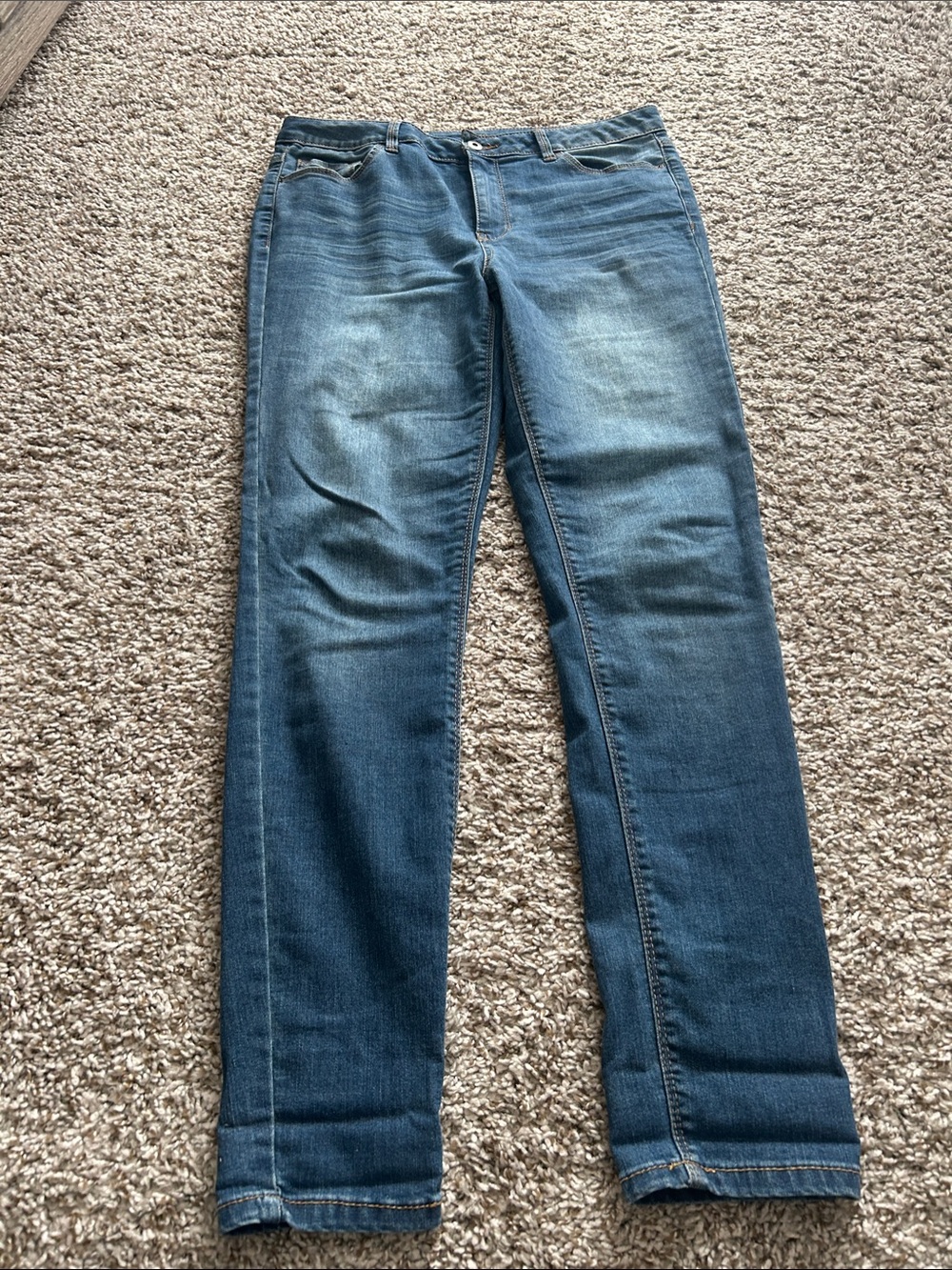 Classic Blue Straight-Leg Women’s Jeans